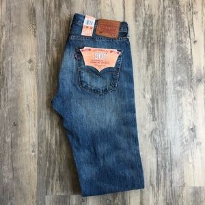 Men’s Levi’s 501 jeans